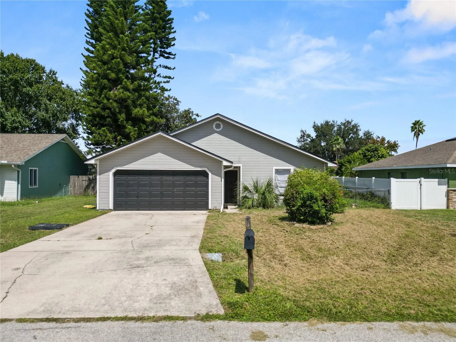 3307 FOX RIDGE DR