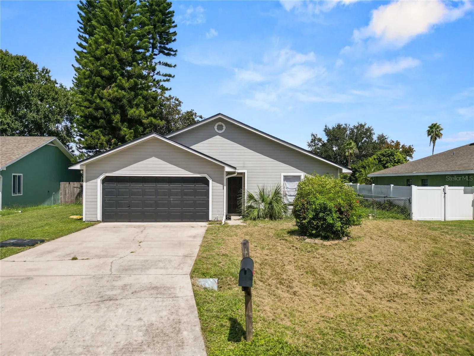 3307 FOX RIDGE DR