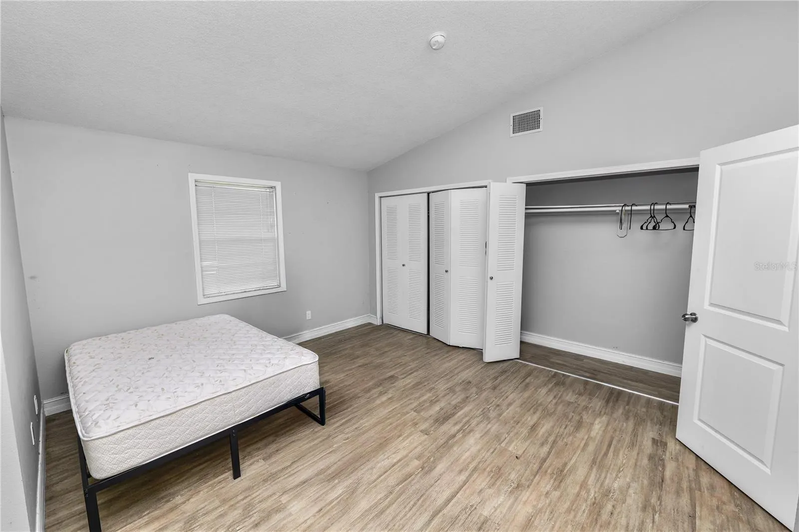 3307 FOX RIDGE DR