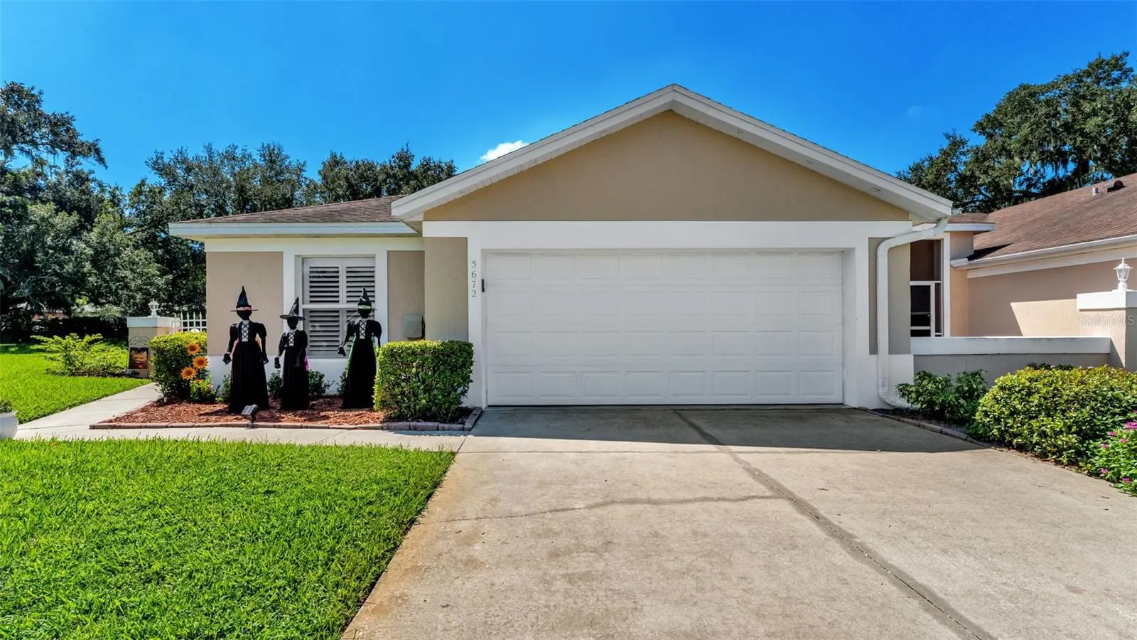5672 WATER OAK LN