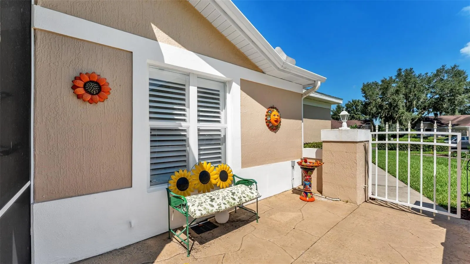 5672 WATER OAK LN