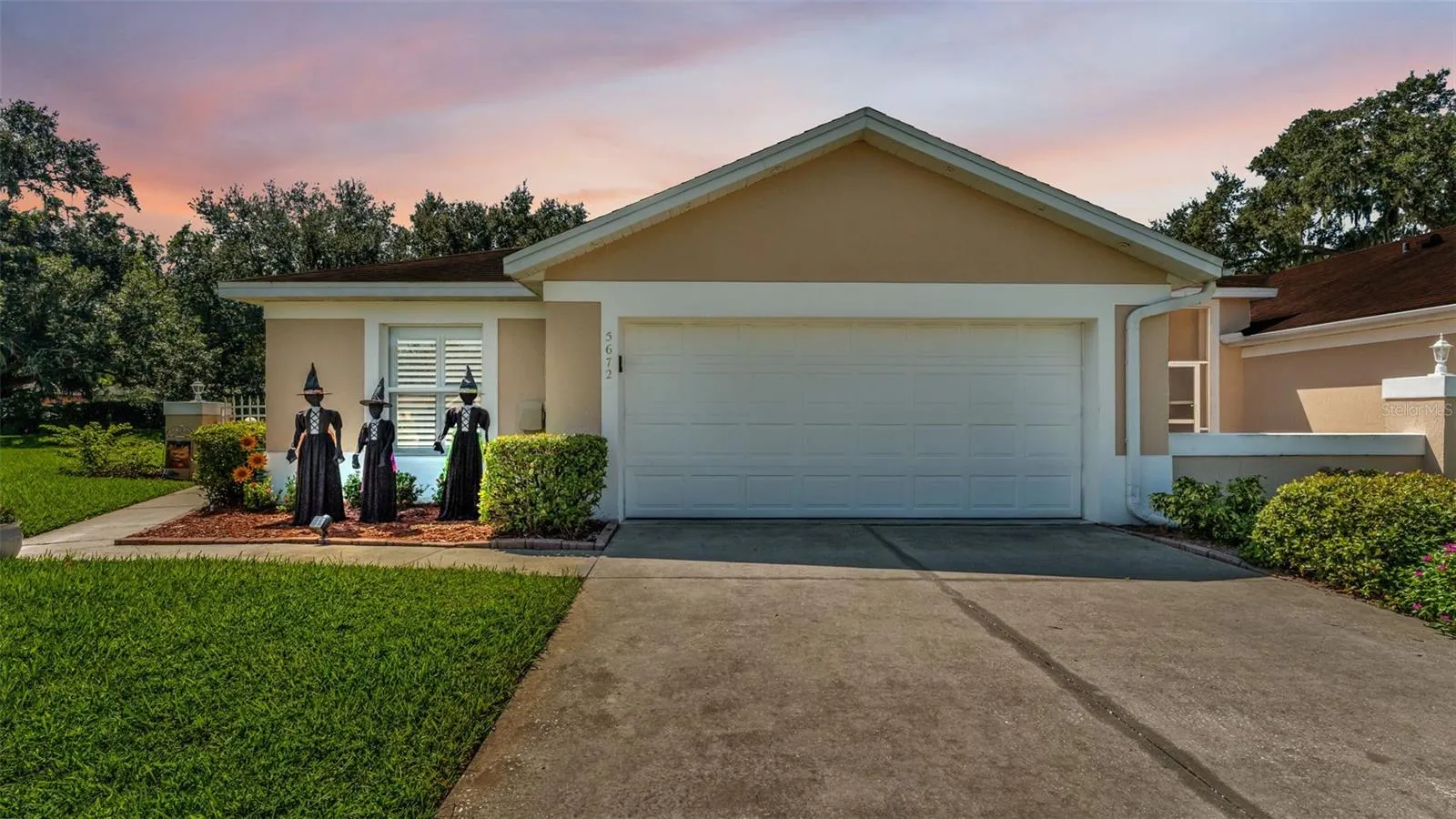 5672 WATER OAK LN