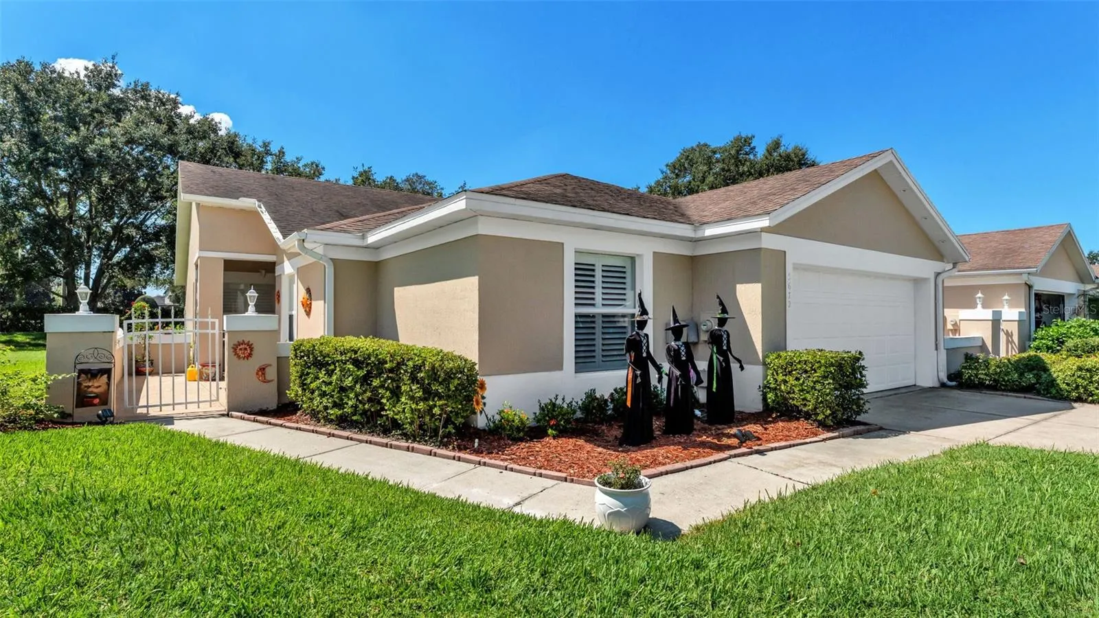 5672 WATER OAK LN