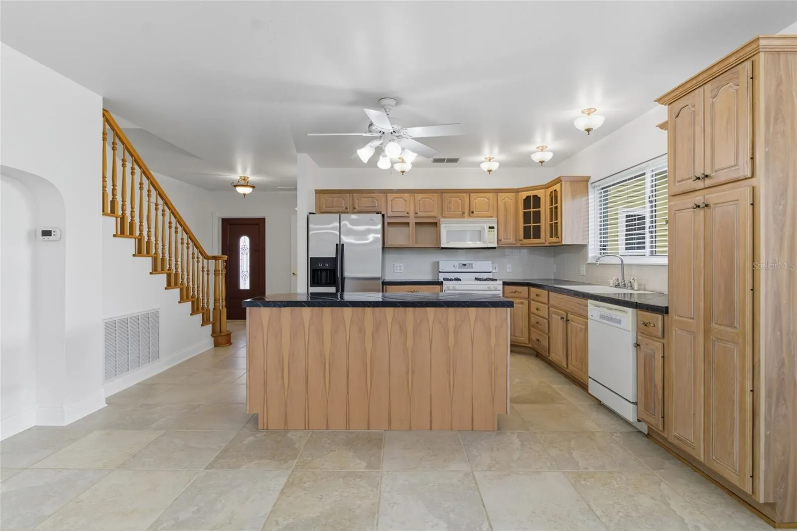320 STARR RIDGE DR