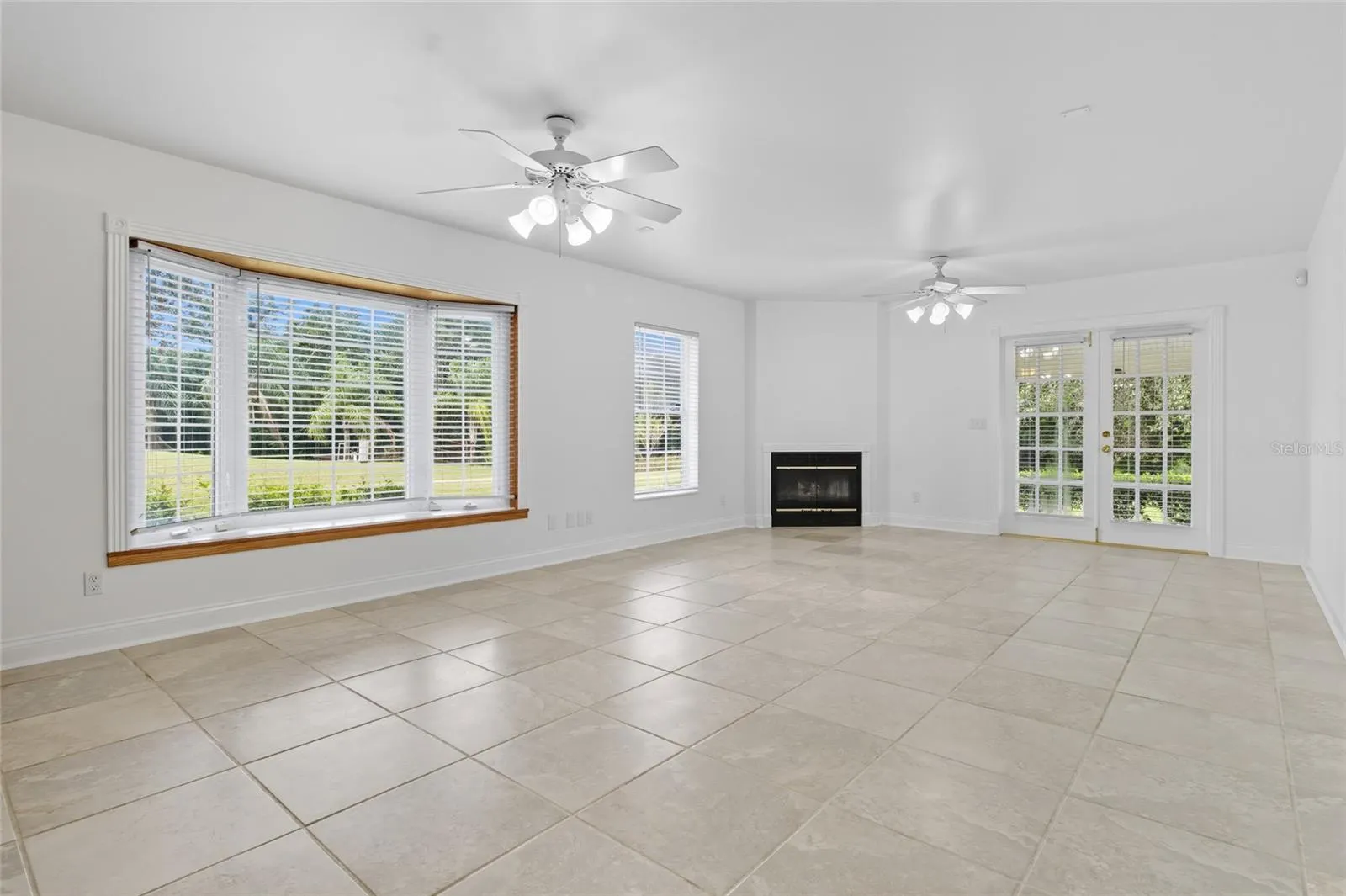 320 STARR RIDGE DR