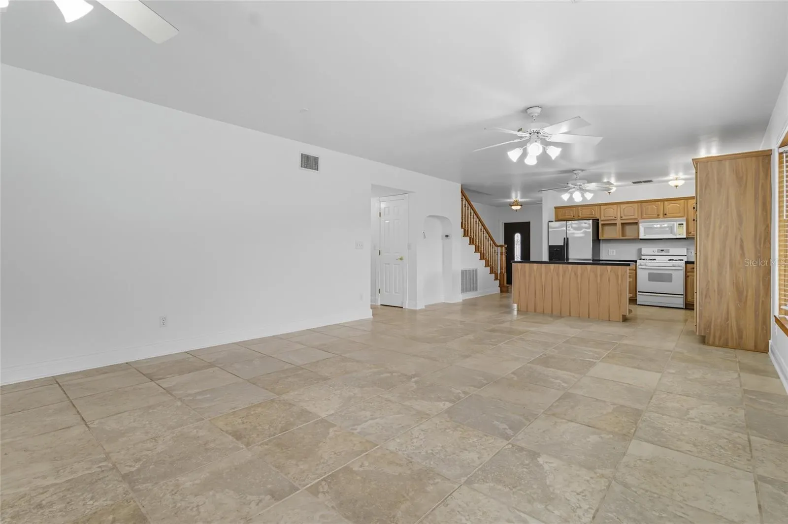 320 STARR RIDGE DR