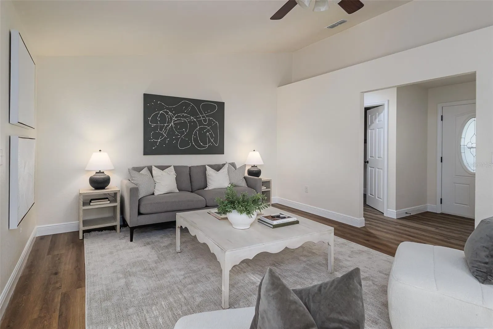 6610 CRESCENT LOOP