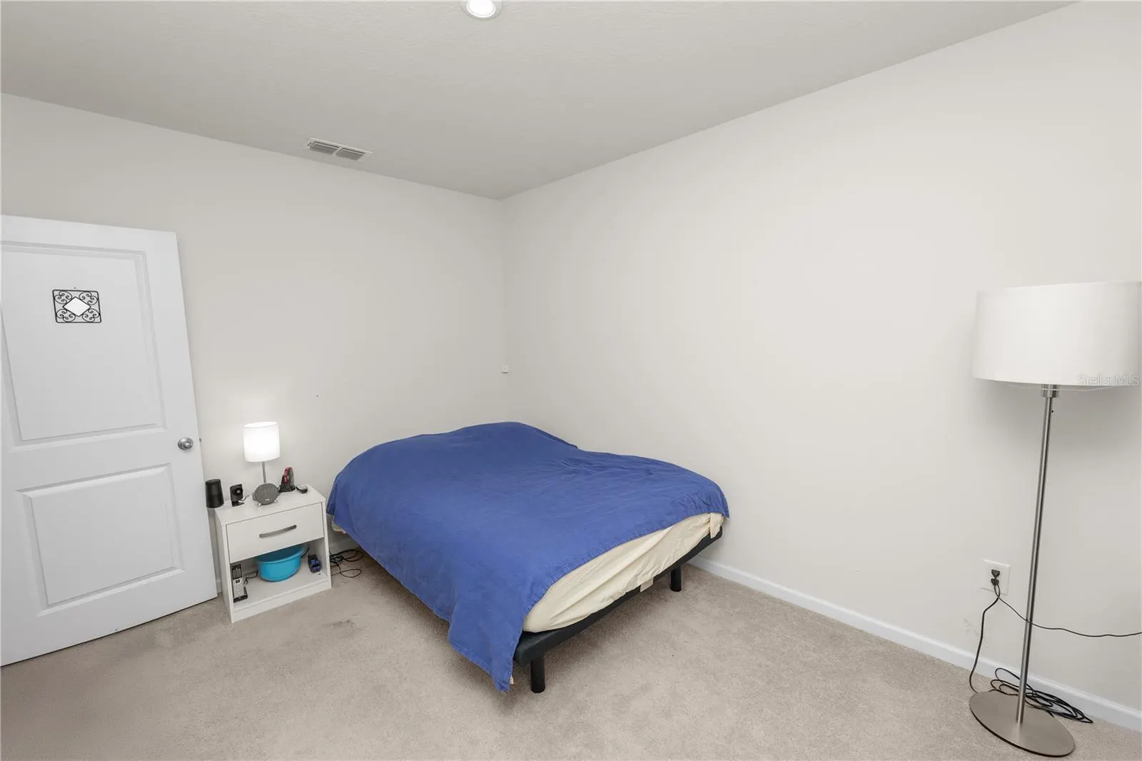 913 EAGLE ROCK TER