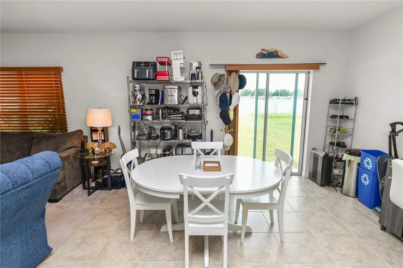 913 EAGLE ROCK TER