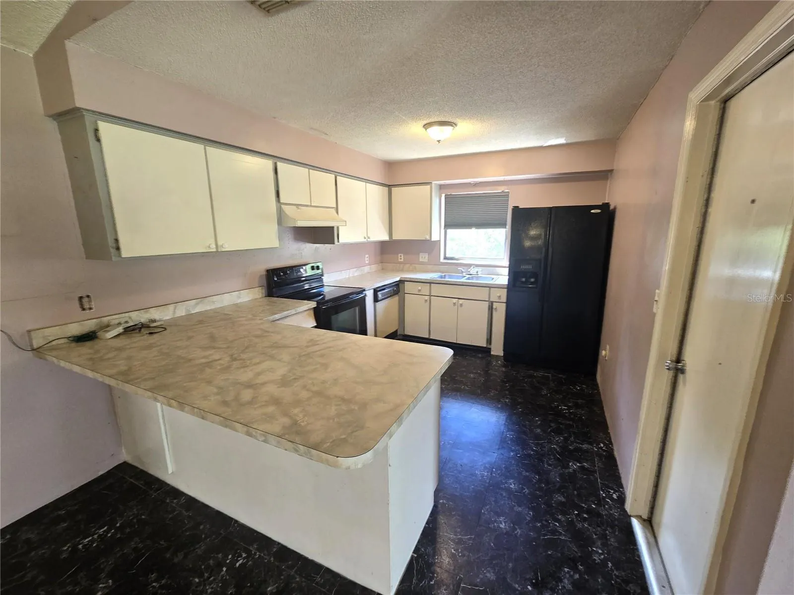 250 TANAGER AVE