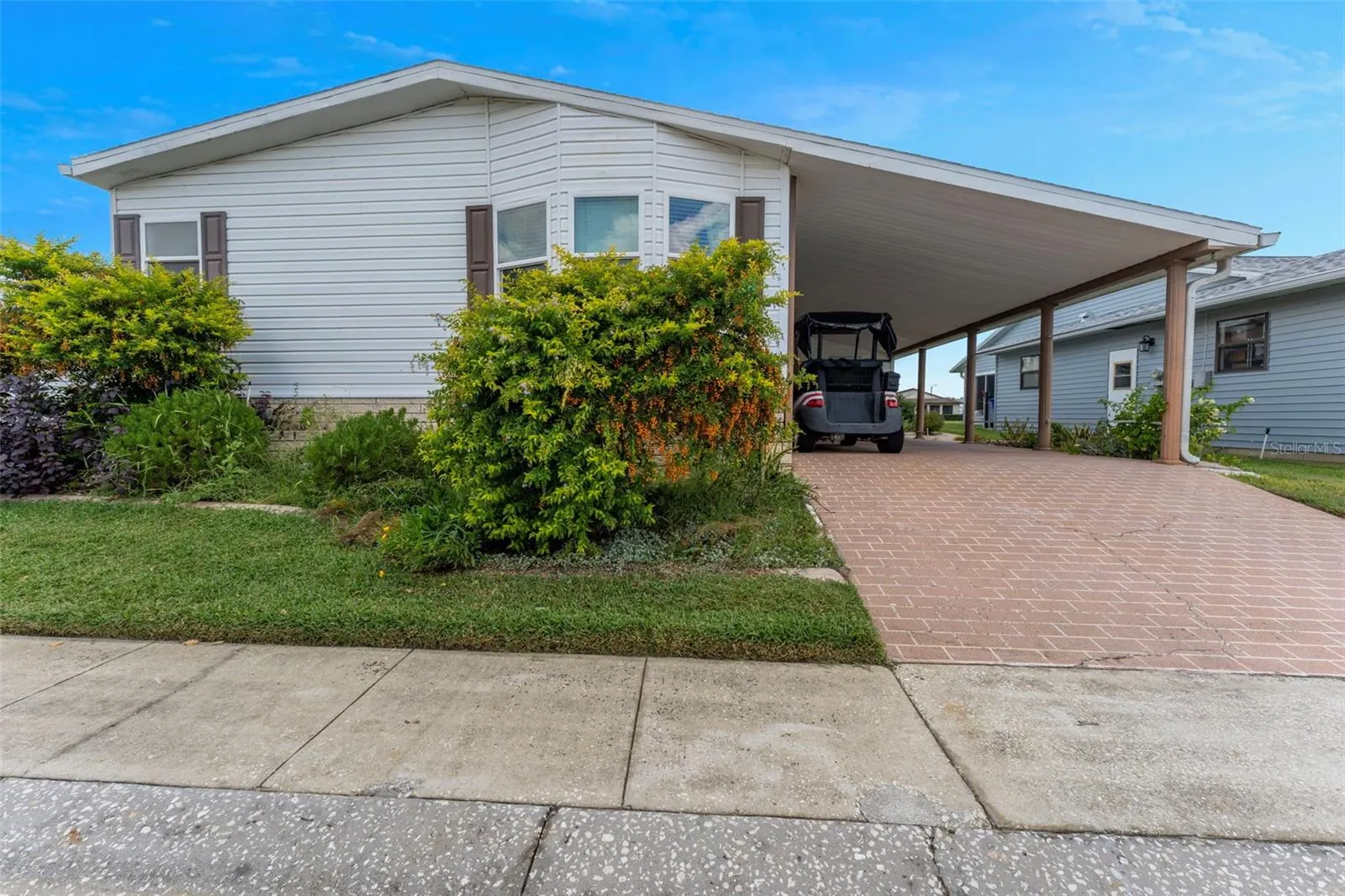 3175 PEBBLE BEND DR