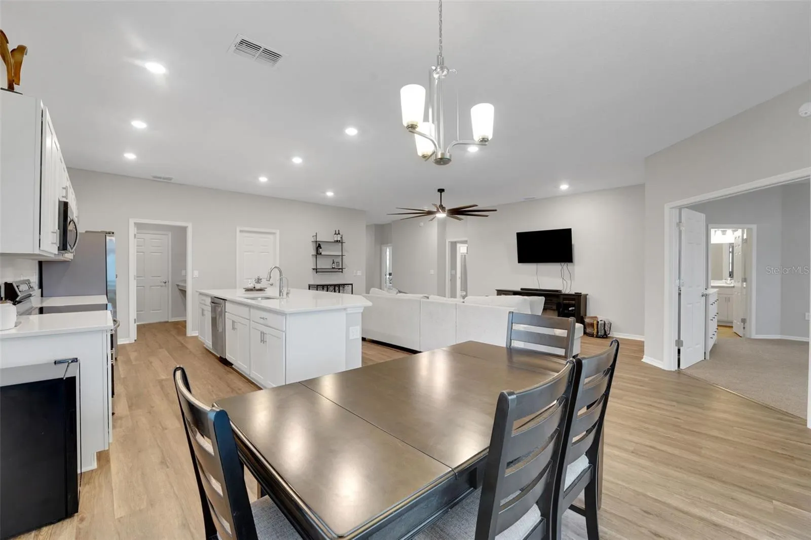 647 BENTLEY NORTH DR