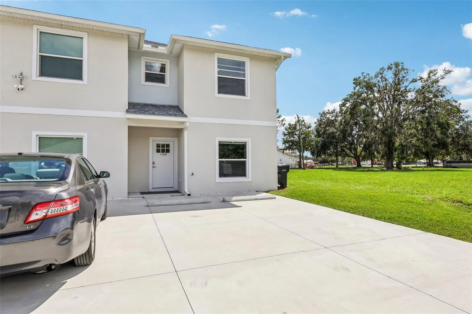 1102, 1104, &  1108 FOX LAKE DR