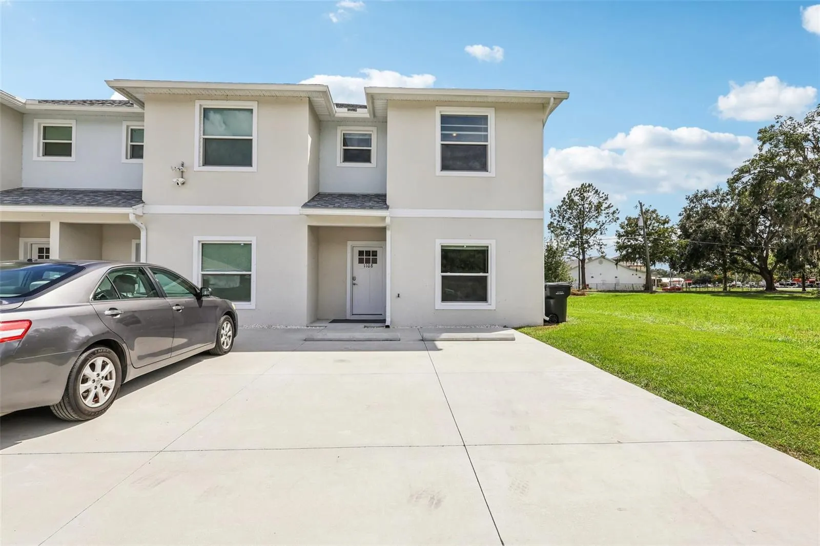 1102, 1104, &  1108 FOX LAKE DR
