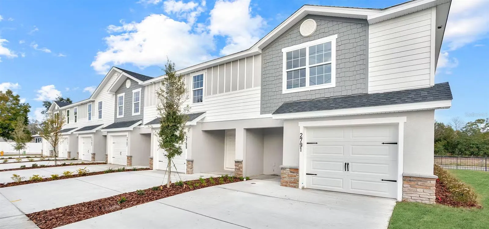 2748 IDYLL LAKES CIR