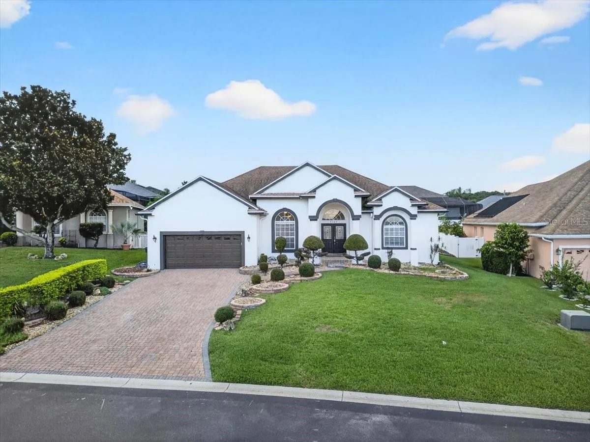 5527 VINTAGE VIEW BLVD