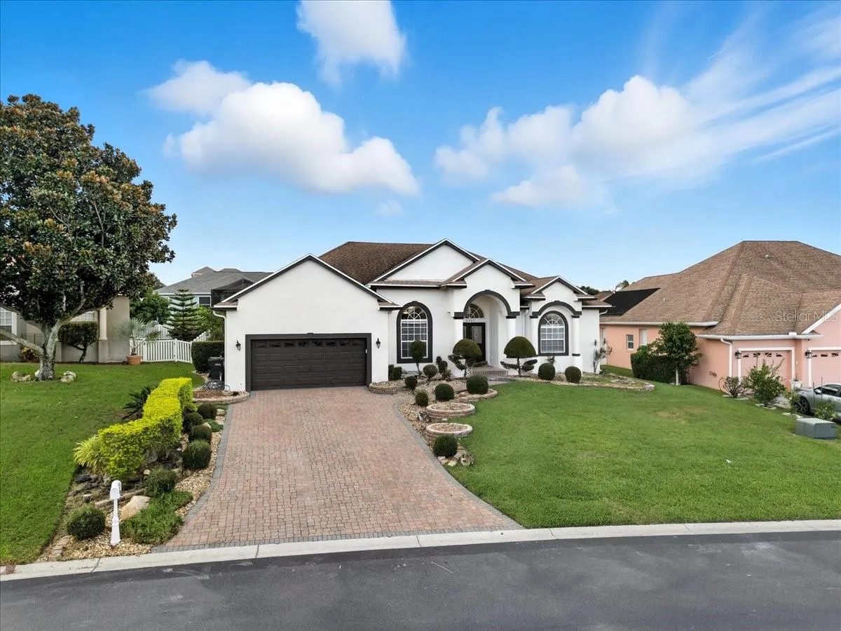 5527 VINTAGE VIEW BLVD