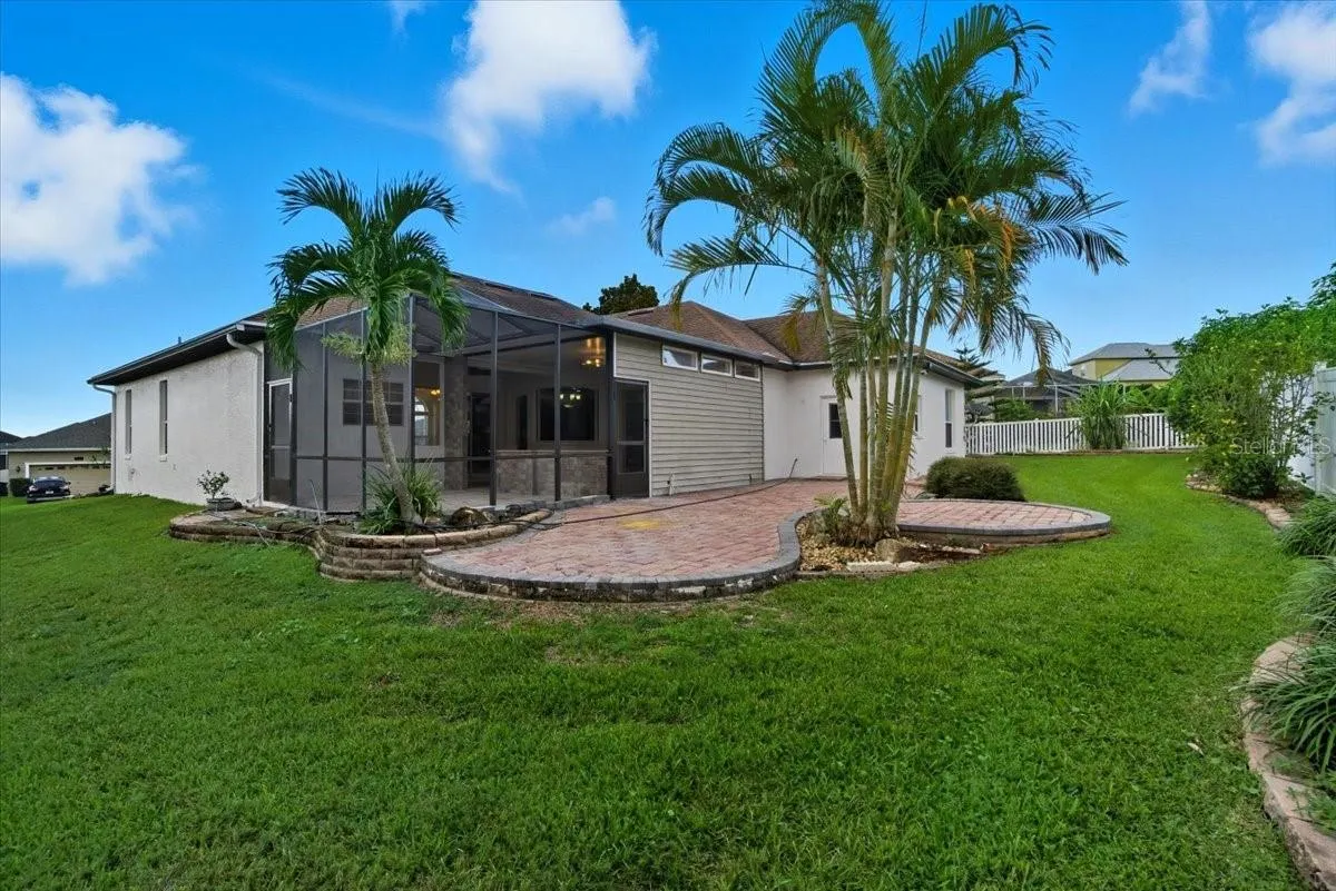 5527 VINTAGE VIEW BLVD