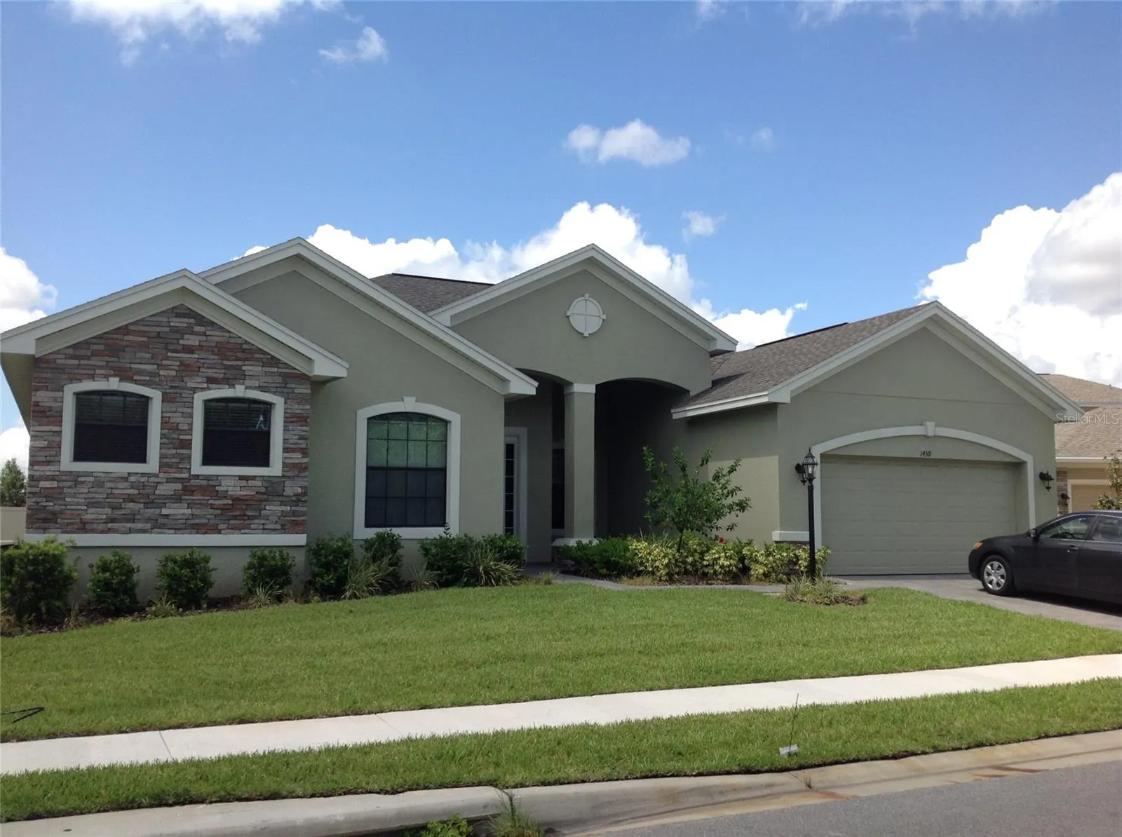1459 SILVER LEAF DR