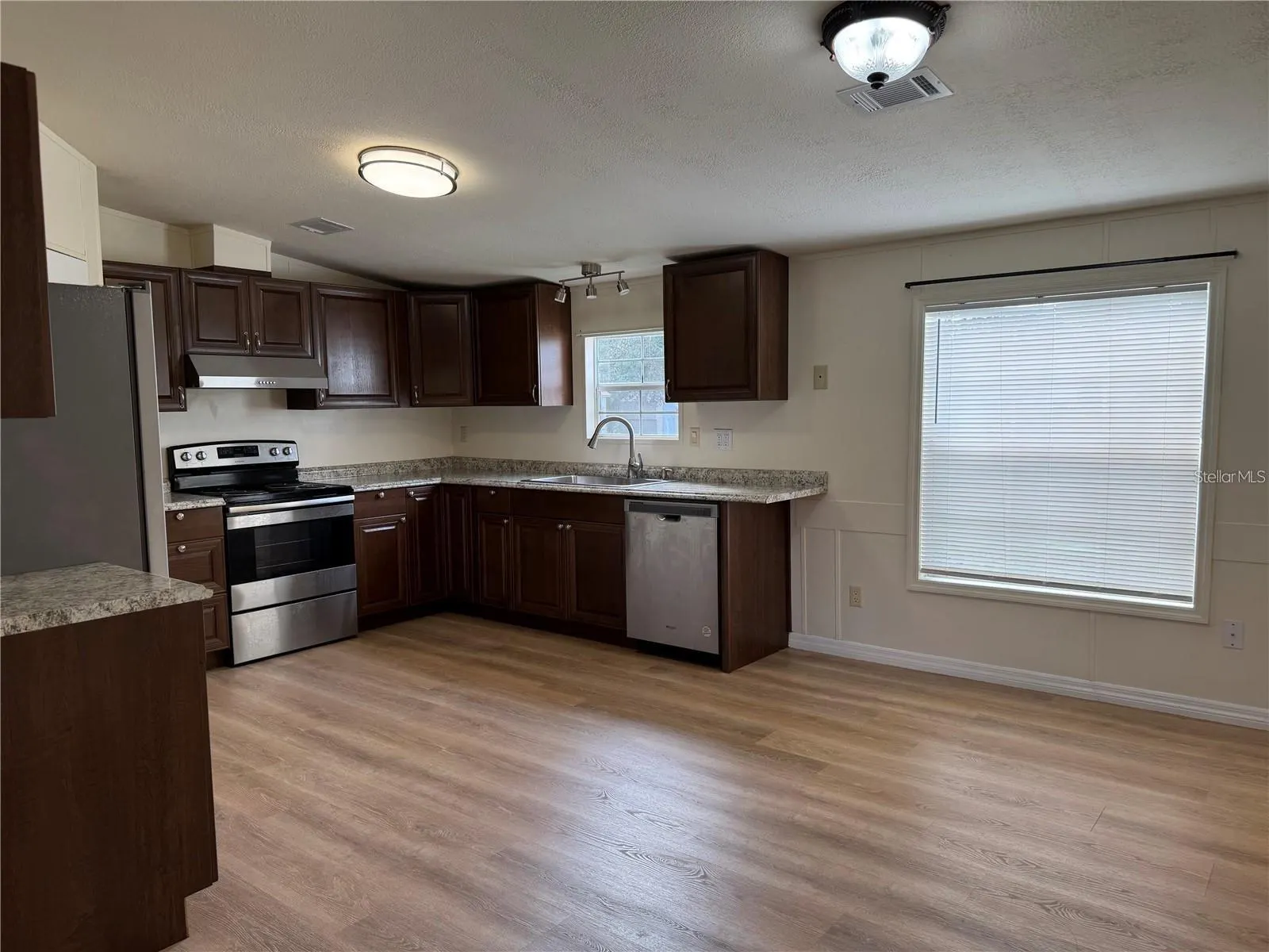 2375 ORANGEDALE RD