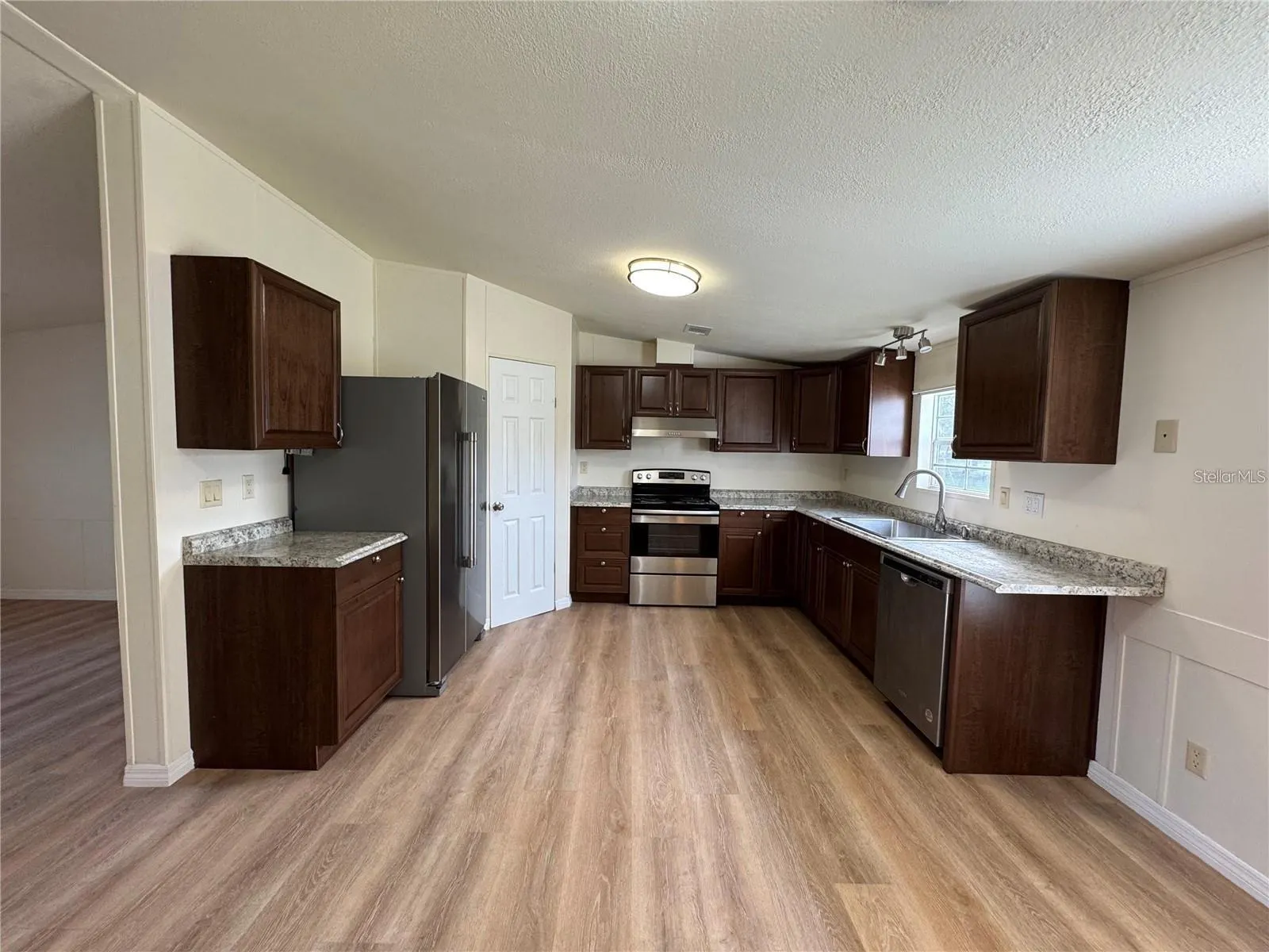 2375 ORANGEDALE RD