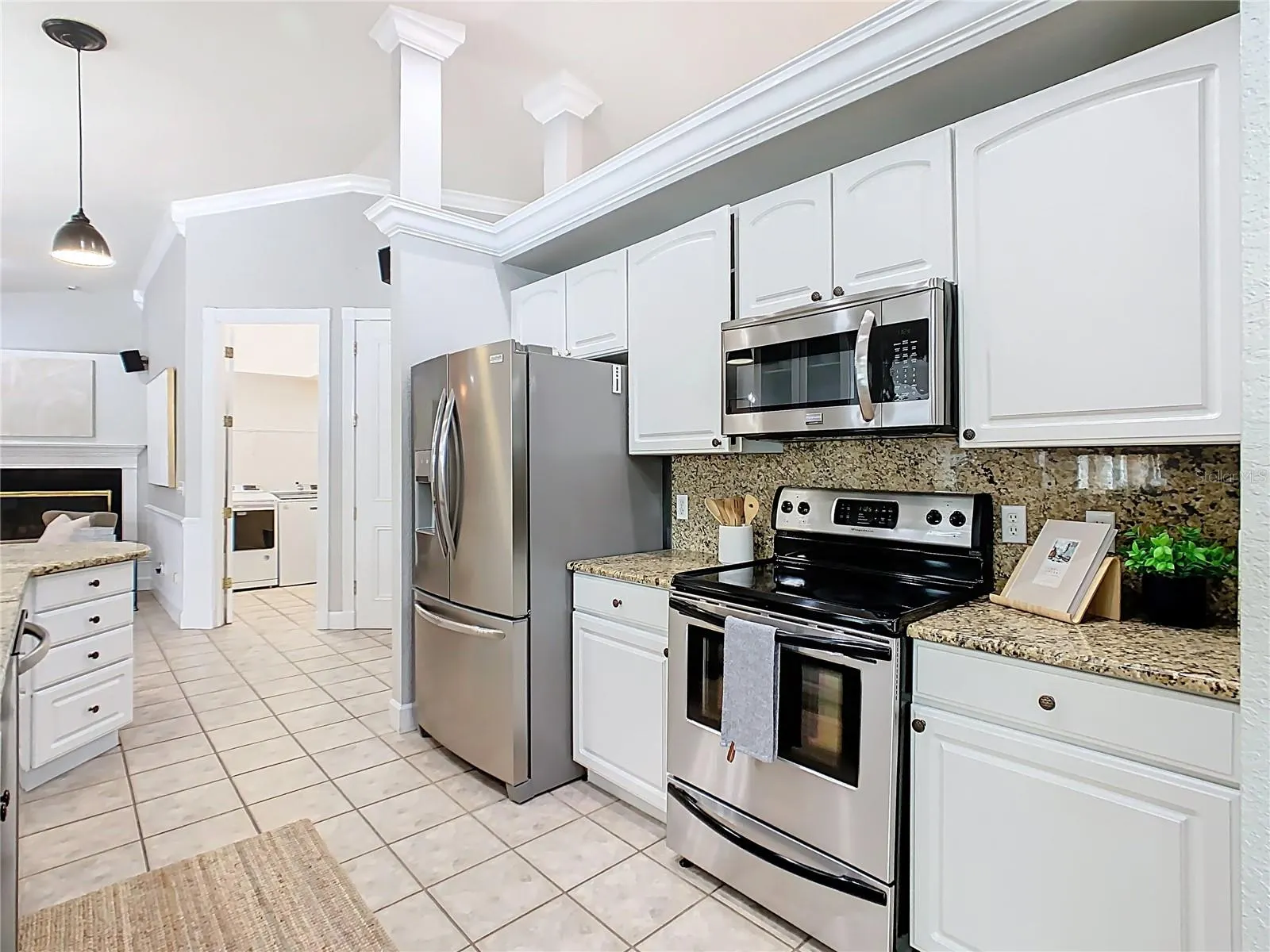 1414 EDMISTON CT