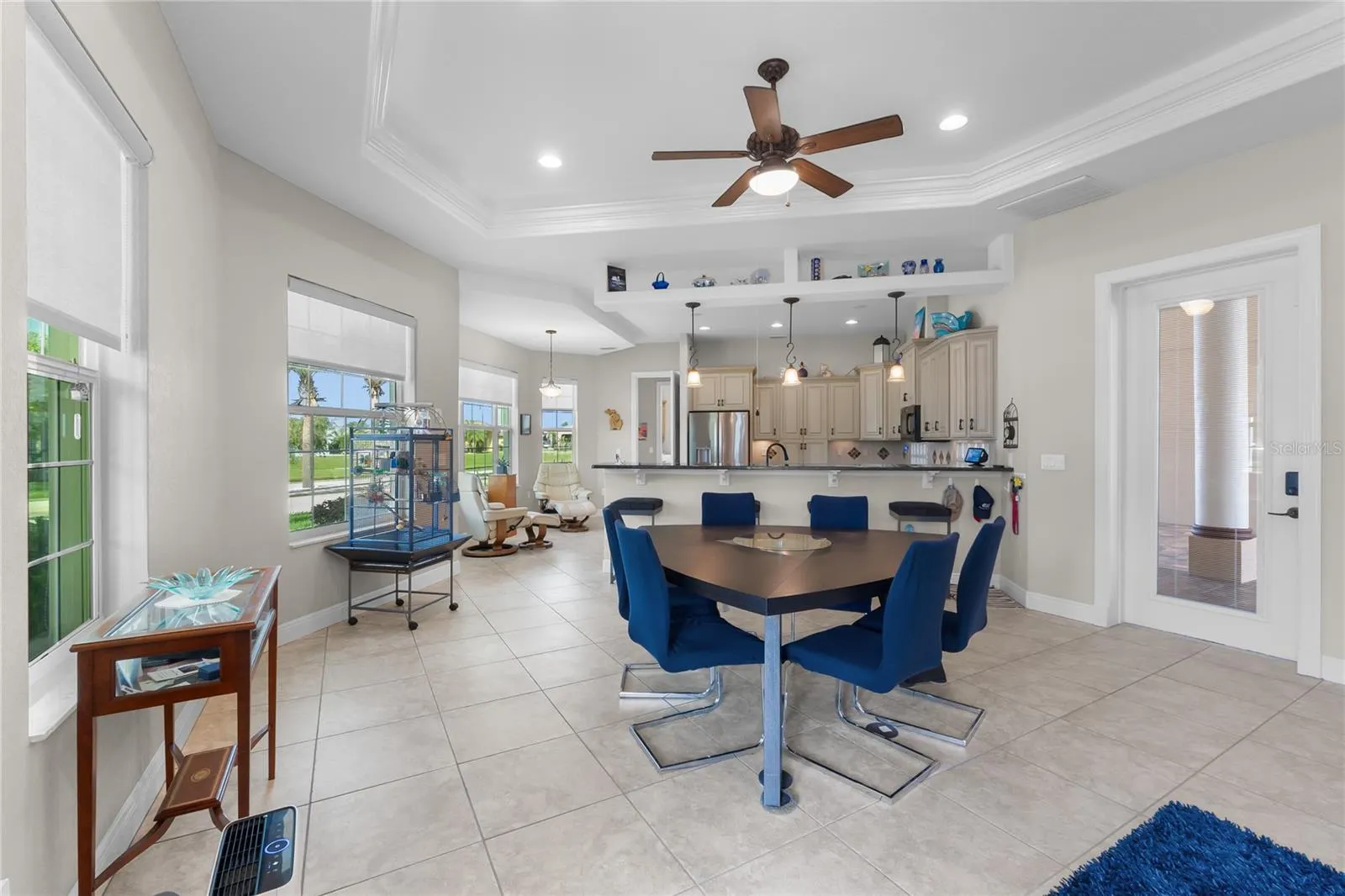 398 NOLANE LN