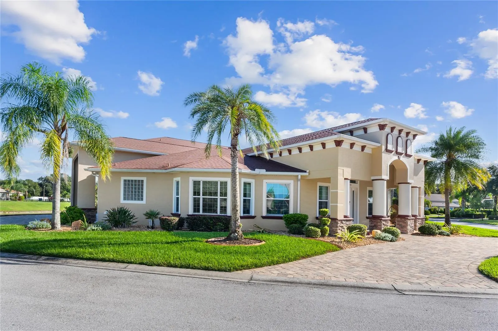 398 NOLANE LN