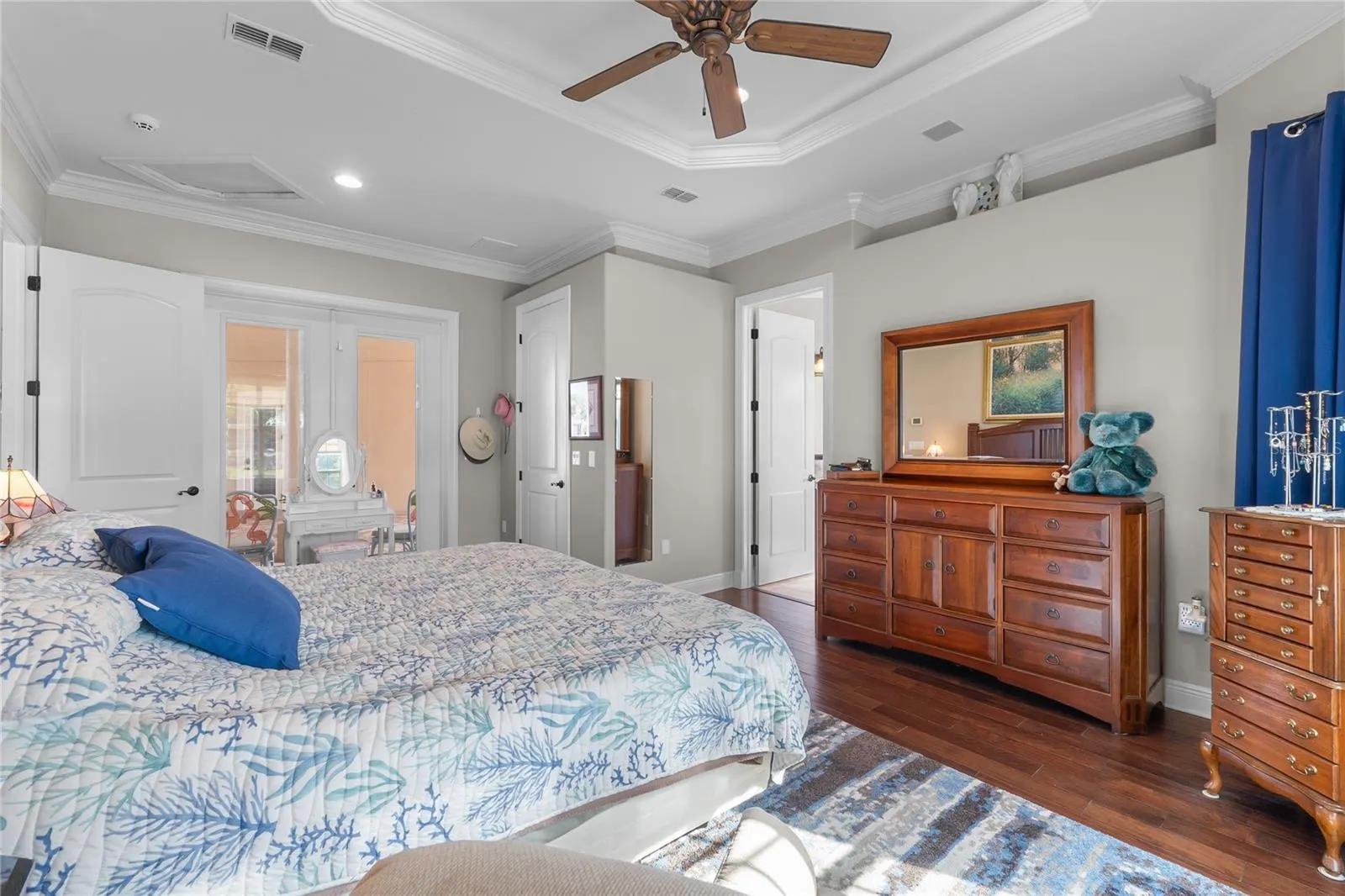 398 NOLANE LN