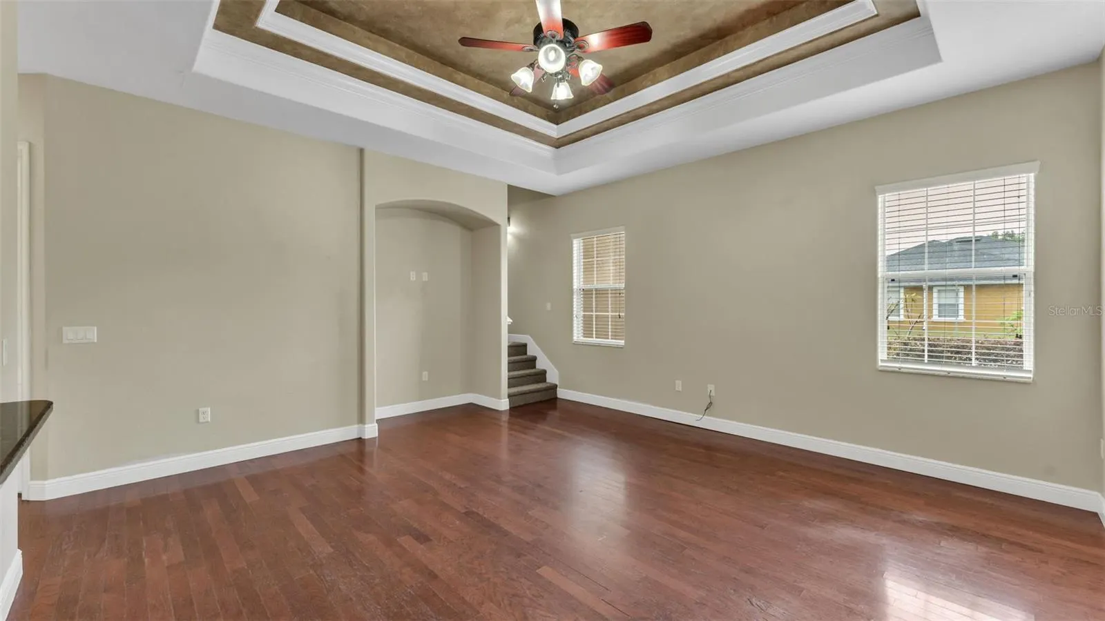1700 SADDLEWOOD