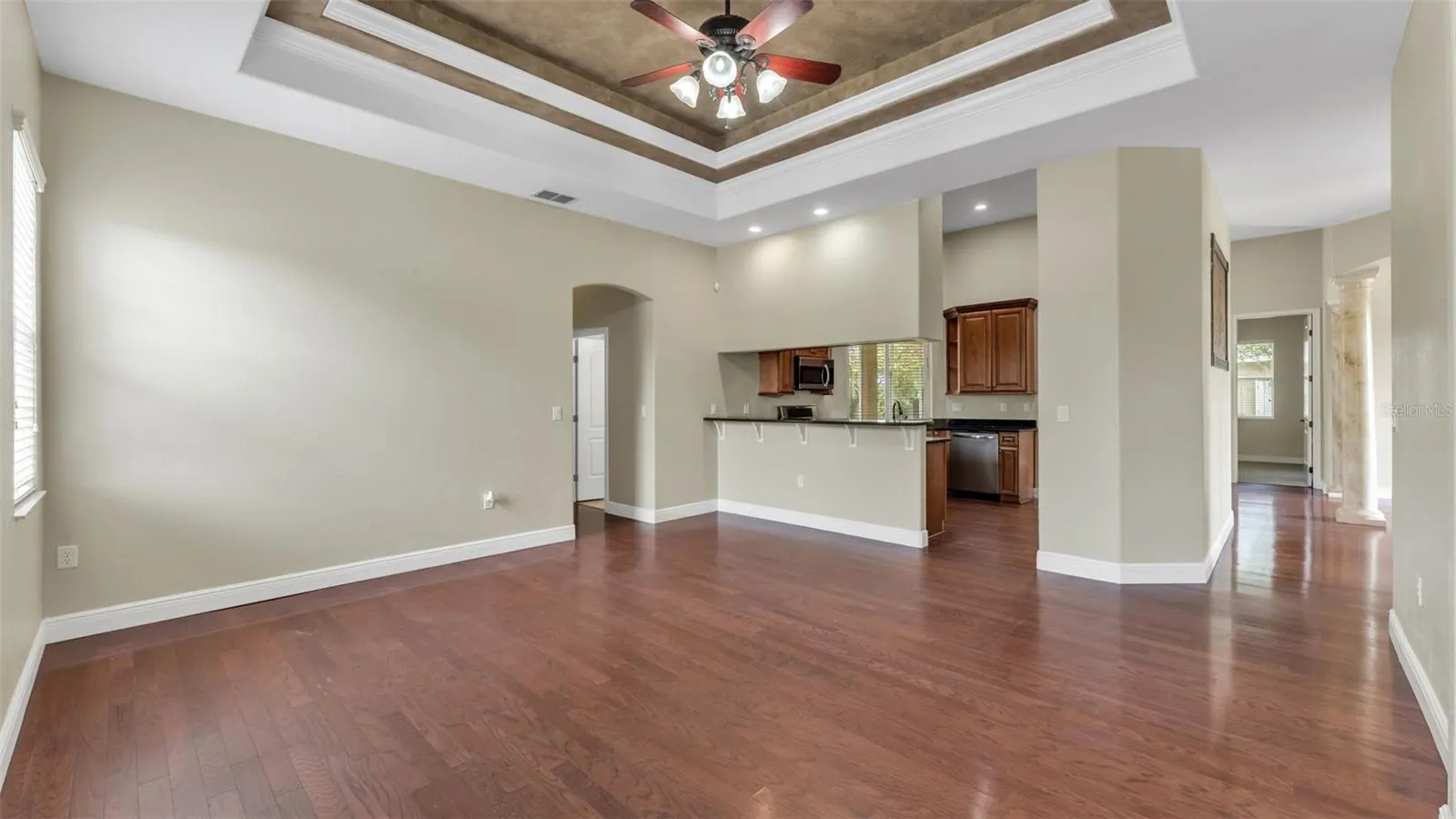 1700 SADDLEWOOD