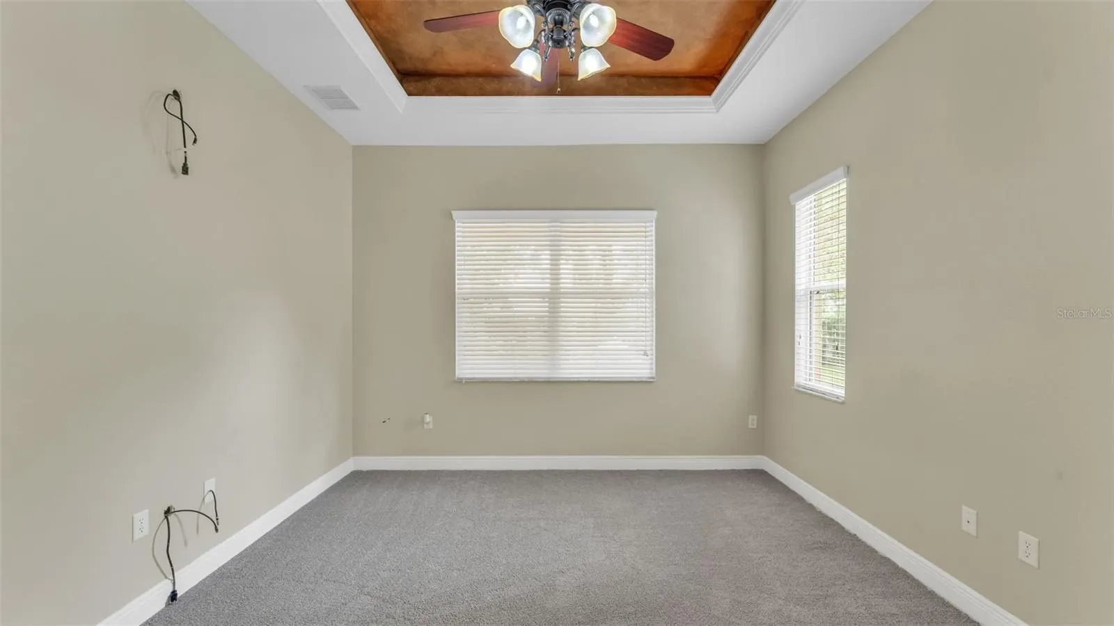 1700 SADDLEWOOD