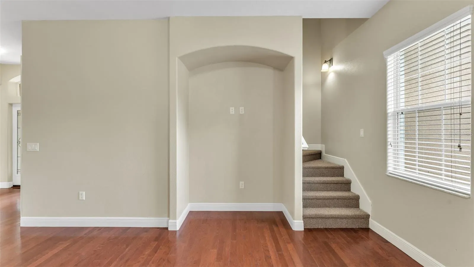 1700 SADDLEWOOD