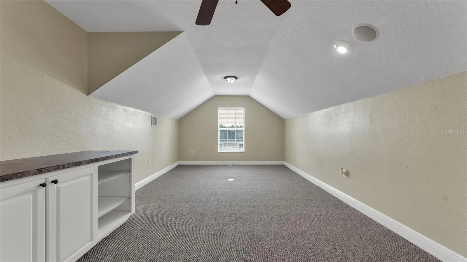 1700 SADDLEWOOD