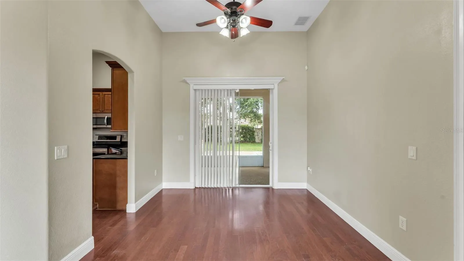 1700 SADDLEWOOD