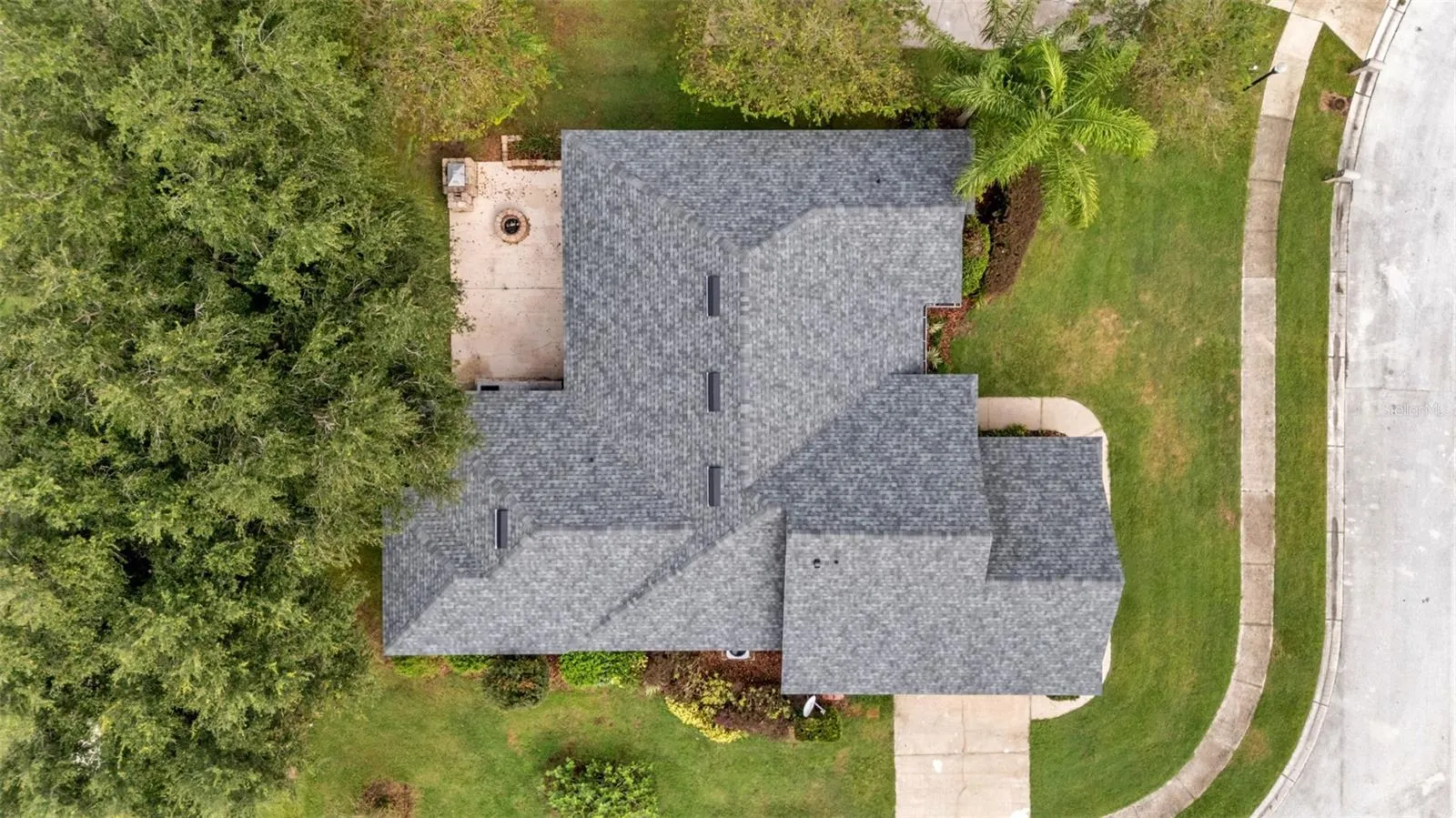 1700 SADDLEWOOD