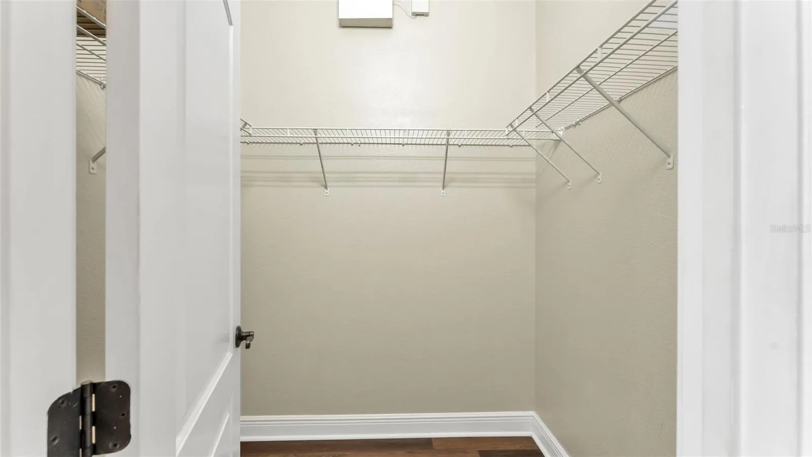 1700 SADDLEWOOD