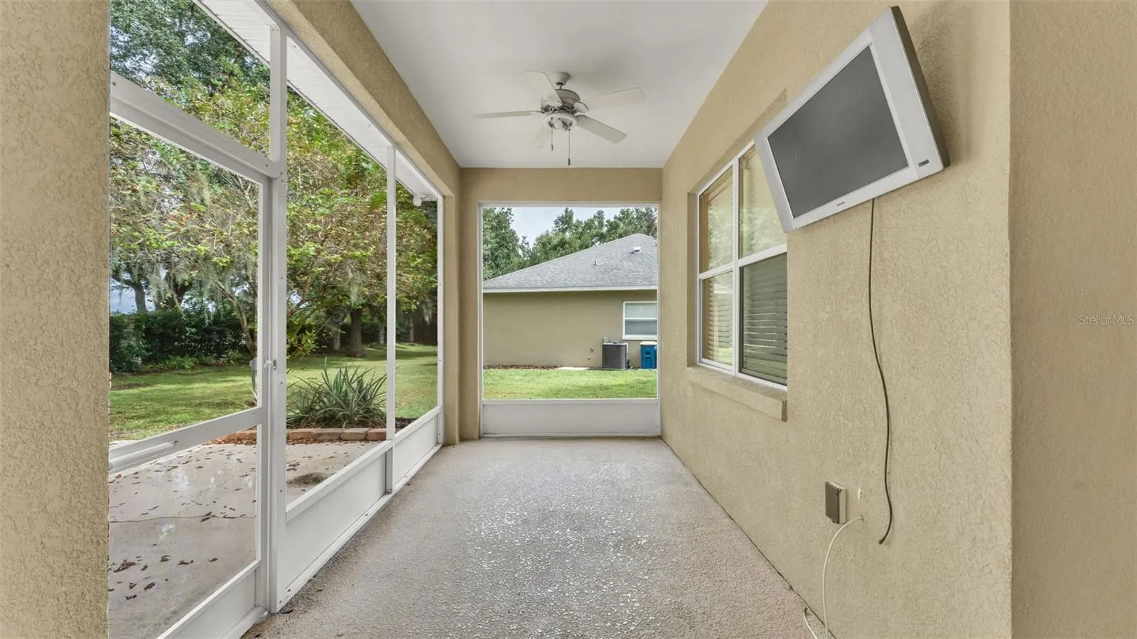 1700 SADDLEWOOD