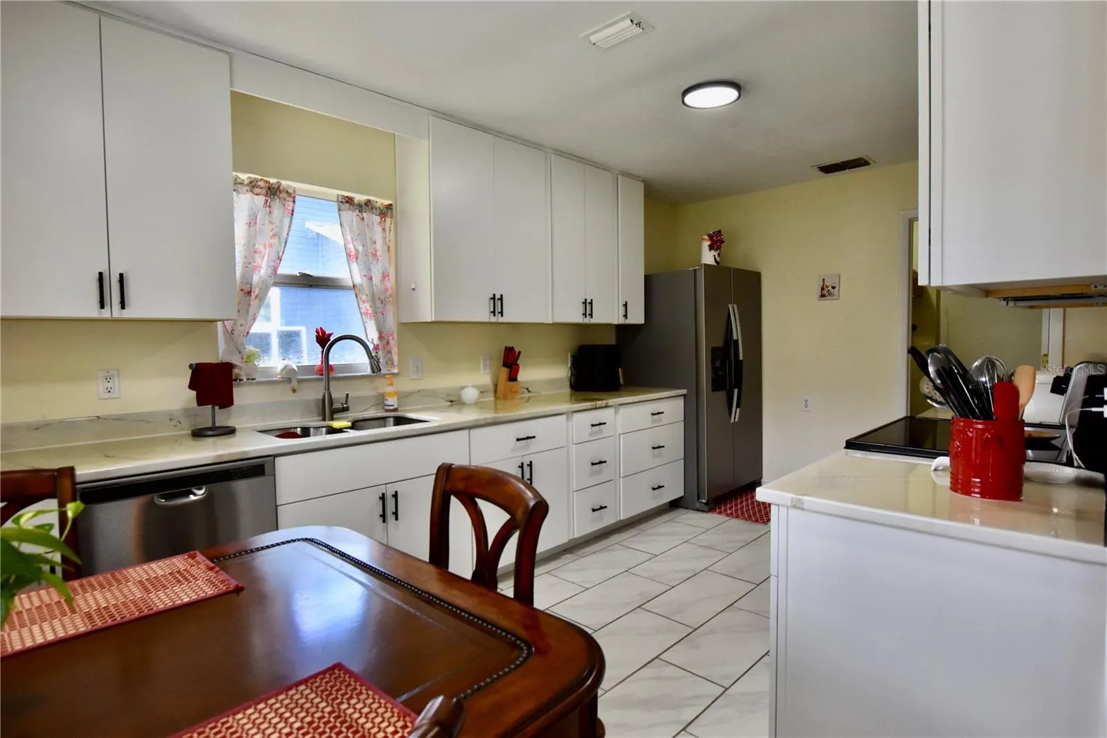 1774 BIRCHWOOD LOOP