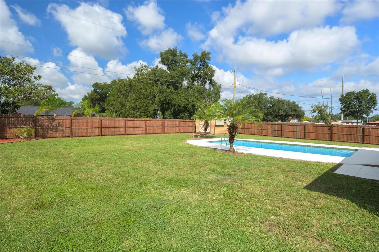 6223 INDIAN LN