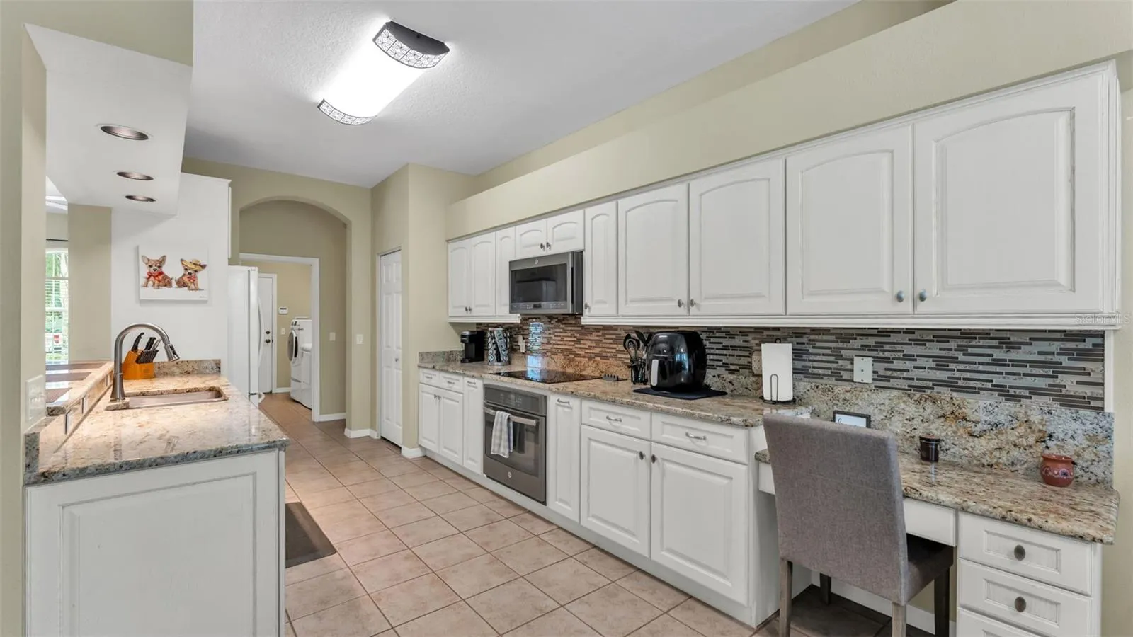 2803 SPRING MEADOW DR