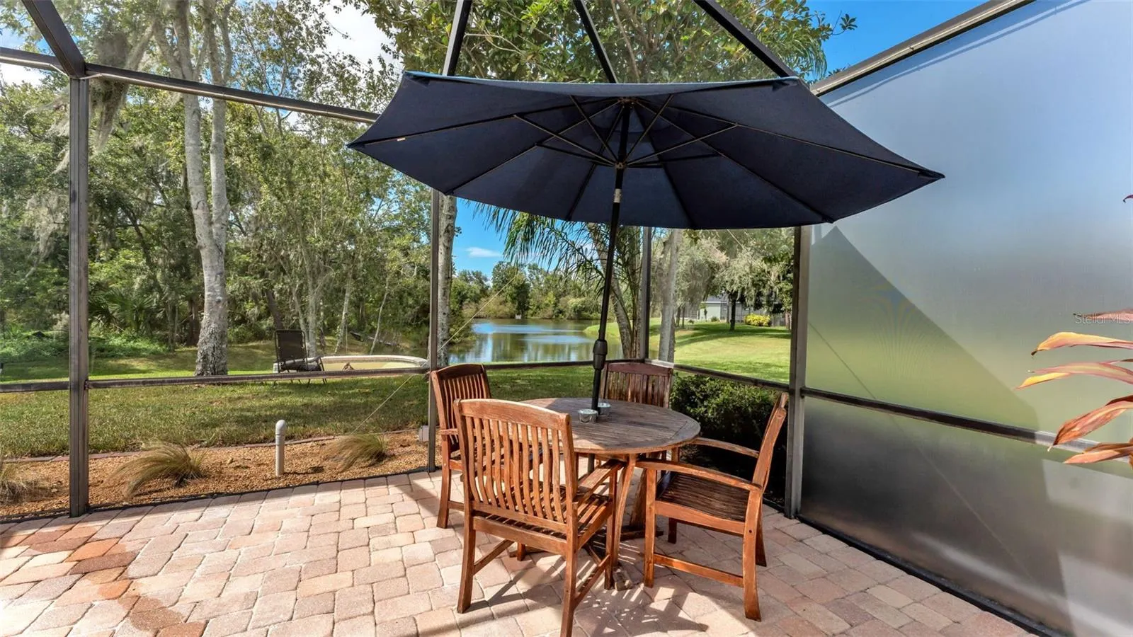 2803 SPRING MEADOW DR