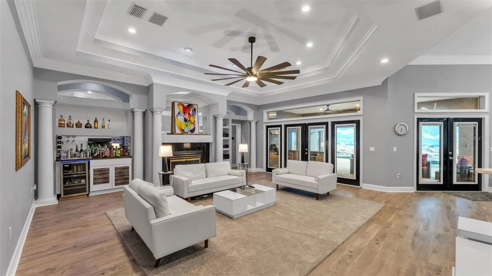 7903 DARLINGTON CIR