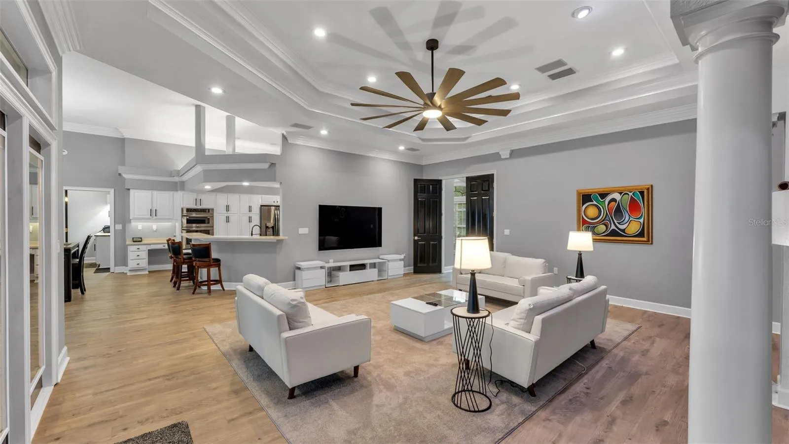7903 DARLINGTON CIR