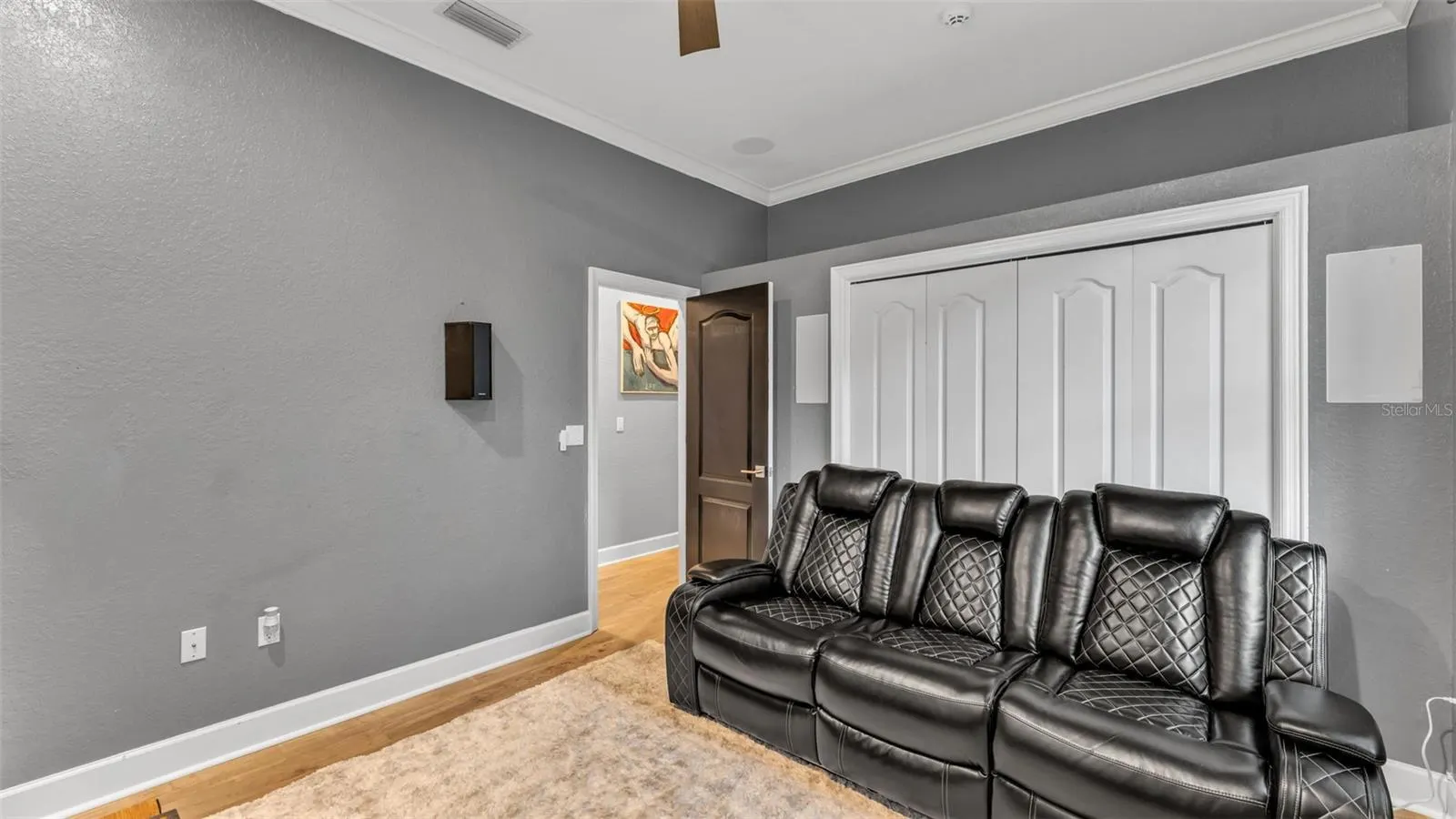 7903 DARLINGTON CIR