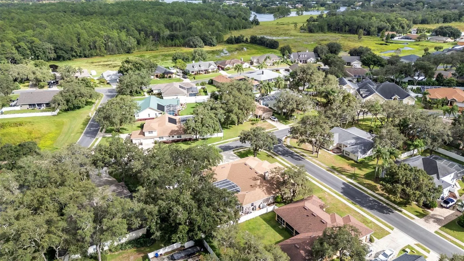 7903 DARLINGTON CIR