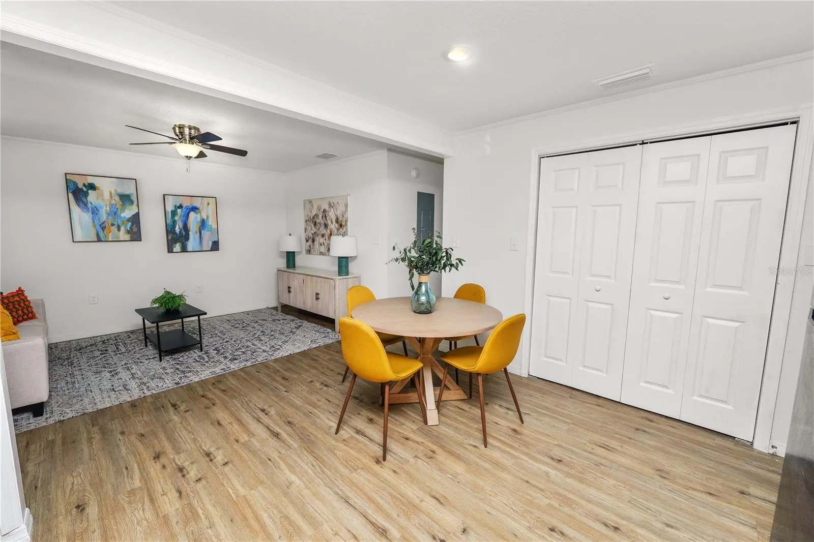 814 N NOKOMIS AVE