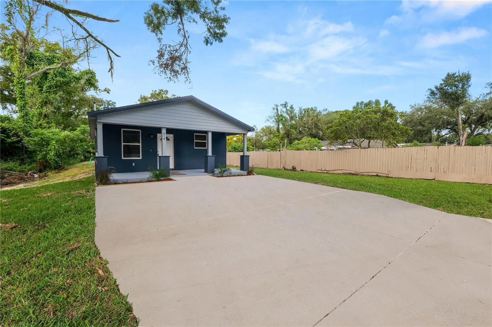 814 N NOKOMIS AVE