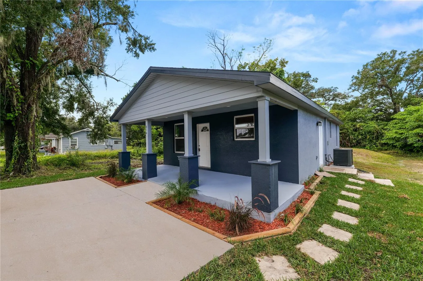 814 N NOKOMIS AVE