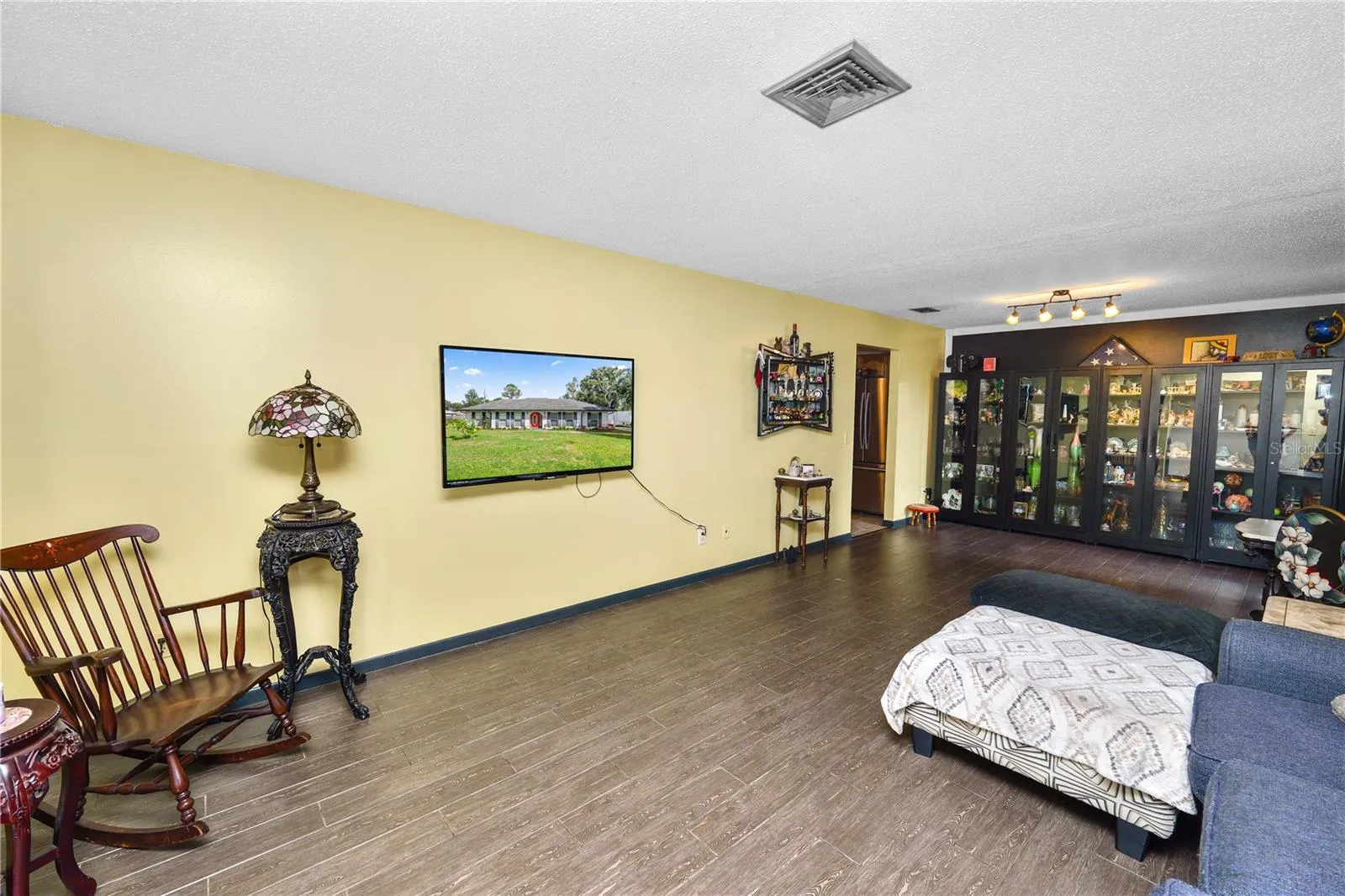 3075 FLAMINGO LN